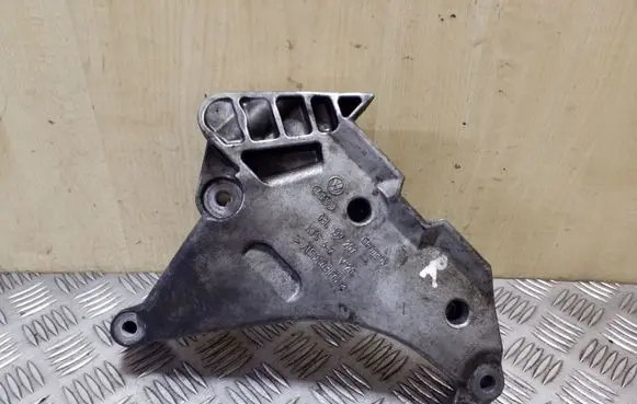 Volkswagen Golf VI Engine mounting bracket 03L199207