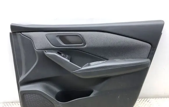 Nissan Qashqai J12 Front door card panel trim 
