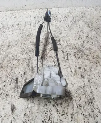 Subaru Legacy Rear door lock