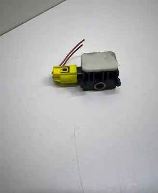 Mercedes-Benz ML W164 Airbag deployment crash/impact sensor 0038202826 101210 31703841
