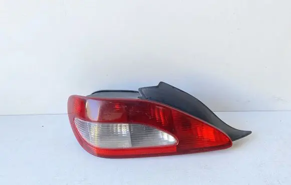 Peugeot 406 Rear/tail lights 2289G