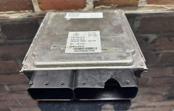 Mercedes-Benz Sprinter W906 Engine control unit/module A6519003403 A6519013502
