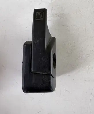 Peugeot 4007 Fuel cap release pull handle 
