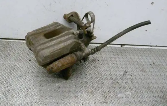 Audi A4 S4 B6 8E 8H Rear brake caliper