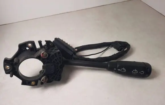 Mercedes-Benz E W124 Wiper control stalk 1245400745
