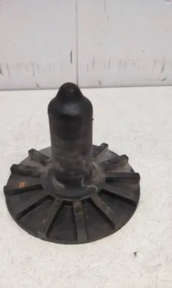 Renault Kangoo II Rear coil spring rubber mount 8200926887