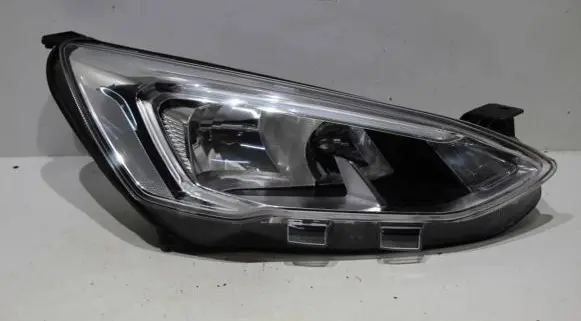 Ford Focus Headlight/headlamp 9X7313W029AB