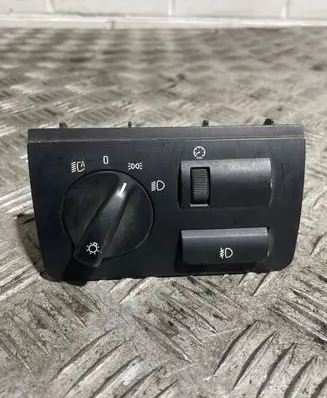 BMW X5 E53 Light switch 6909777 107971 037045062