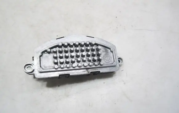 Volkswagen PASSAT B8 Heater blower motor/fan resistor 3Q0907521A MB4998000144 H04S04