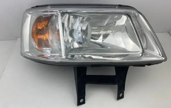 Volkswagen Transporter - Caravelle T5 Headlight/headlamp 1305235738 1305630110