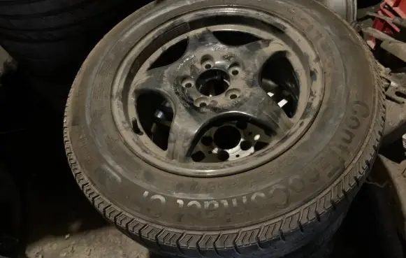 Mercedes-Benz S W220 R16 spare wheel A2204010402
