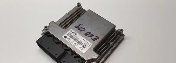 BMW 5 E60 E61 Engine control unit/module 7812500 0281015552