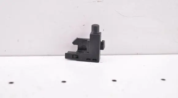 Volkswagen Touran I Hand parking brake sensor 1J0947561