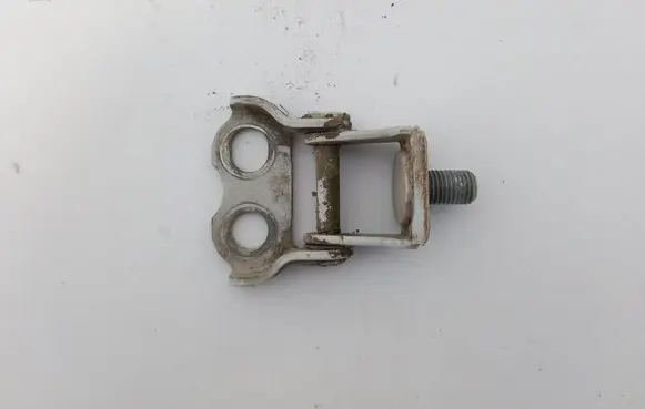 Toyota Yaris Tailgate/trunk/boot hinge 688010D020