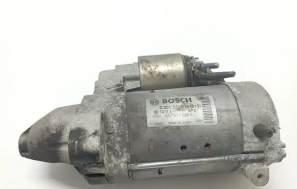 Audi A8 S8 D3 4E Starter motor 057911023E 0001223018