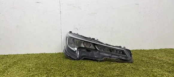 Toyota Corolla E210 E21 Headlight/headlamp 8111002S60