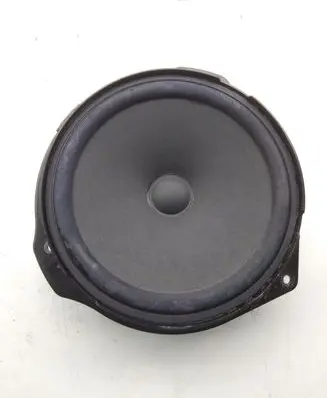 Mercedes-Benz C W204 Front door speaker A2048201902