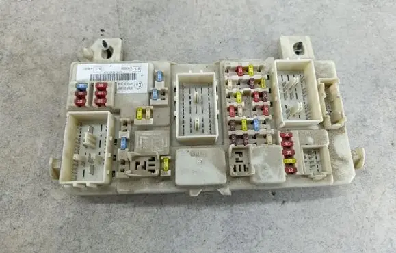Ford Focus Fuse box set 7M5T14014CG
