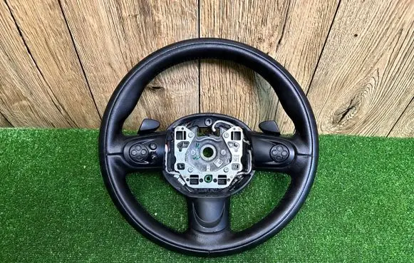 Mini Cooper Countryman R60 Steering wheel