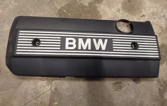 BMW 5 E39 Engine cover (trim) 1748633 111748633