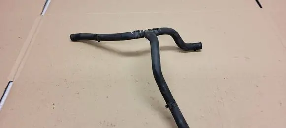 Volkswagen Transporter - Caravelle T5 Engine coolant pipe/hose 7H0122447K