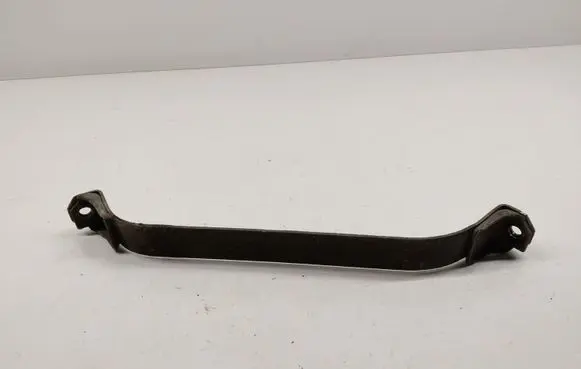 Mercedes-Benz X-class W470 Fuel tank mounting bracket 