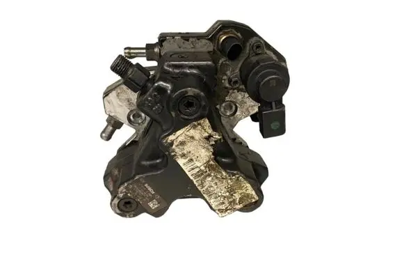 Mercedes-Benz E W212 Fuel injection high pressure pump A6420701201 6420701201 0445010244