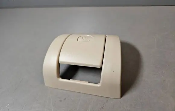 BMW 5 F10 F11 ISOFIX cover 7247227 52207247227 9162816