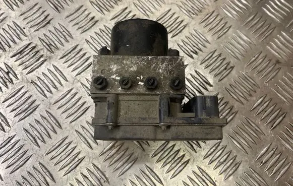 Skoda Fabia Mk1 (6Y) ABS Pump 02652317