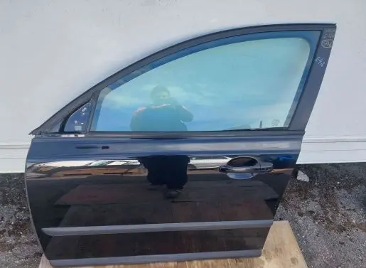 Volvo S40 Front door