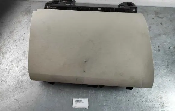 Volvo XC90 Glove box 31363669