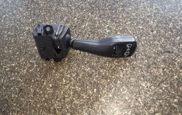 BMW 5 E39 Wiper control stalk 8363664