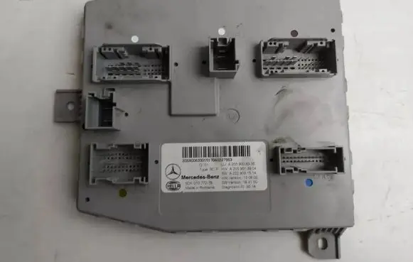 Mercedes-Benz C W205 Comfort/convenience module A2059006330 A2229021514