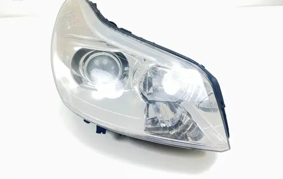 Citroen C5 Headlight/headlamp 9661316580 89901091 89900022