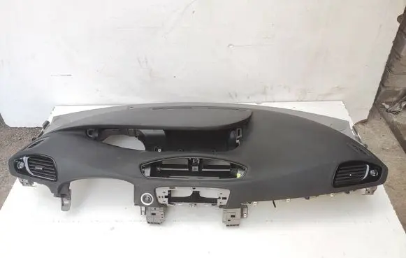 Renault Scenic III - Grand scenic III Dashboard 681000016R 681000028R