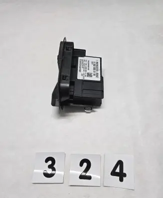 Mercedes-Benz B W246 W242 Fuel injection pump control unit/module A0009000104 130206690819E A2C53371279