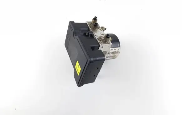 Jeep Cherokee ABS Pump P52129363AA 52129363AA