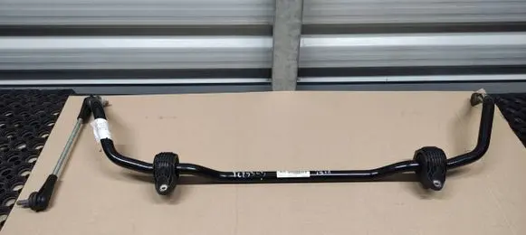 BMW 1 F40 Front anti-roll bar/sway bar 6859886