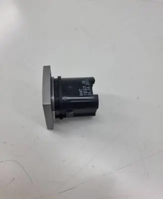 Ford Kuga I Windscreen/window heater switch 8v4t18c621 8v4t18c621ab