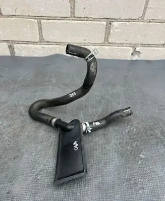 Volvo S90, V90 Engine coolant pipe/hose 31338297