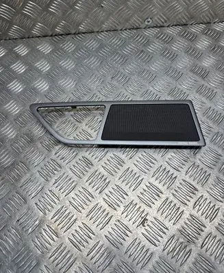 BMW 7 G11 G12 Side speaker trim/cover 7398879 105527868C D0002704