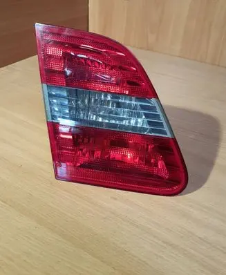 Mercedes-Benz B W245 Tailgate rear/tail lights A1698201564