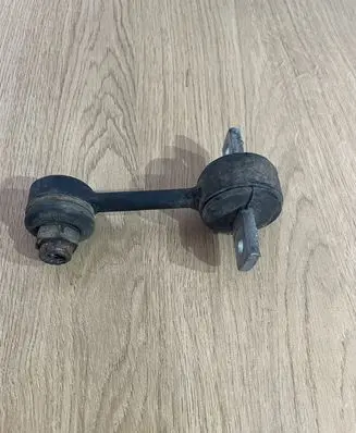 Rear anti-roll bar/stabilizer link