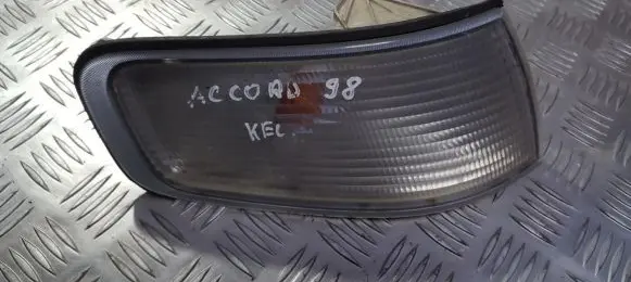 Honda Accord Front indicator light