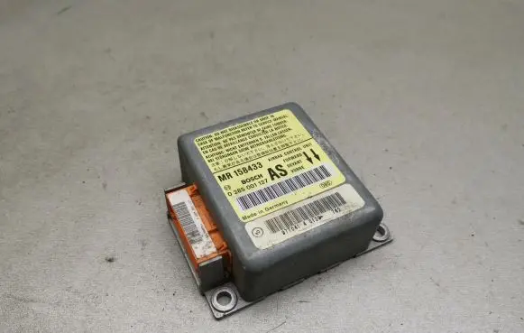 Mitsubishi Carisma Airbag control unit/module 0285001127 MR158433