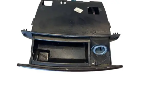 Mercedes-Benz S W220 Car ashtray A2206800252 2206800252