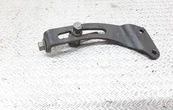 Nissan Terrano Generator/alternator belt tensioner