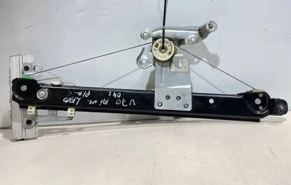 Volvo V70 Rear window lifting mechanism without motor 46942