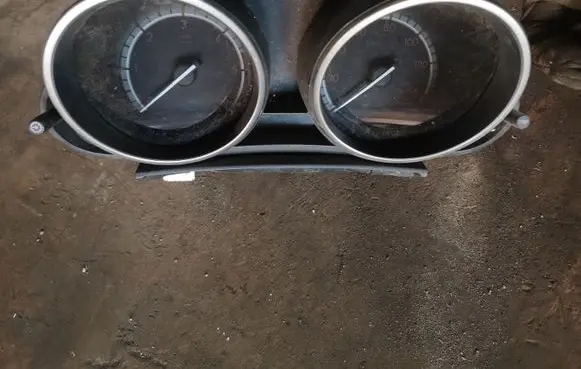 Mazda 3 II Speedometer (instrument cluster) BBM655430