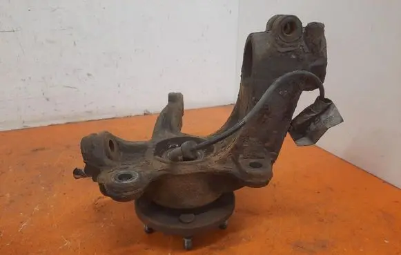 Ford Mondeo MK IV Front wheel hub spindle knuckle